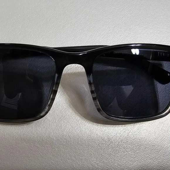 Ted Baker London Polarized Sunglasses Designer Blue Gray Black - Picture 2 of 9